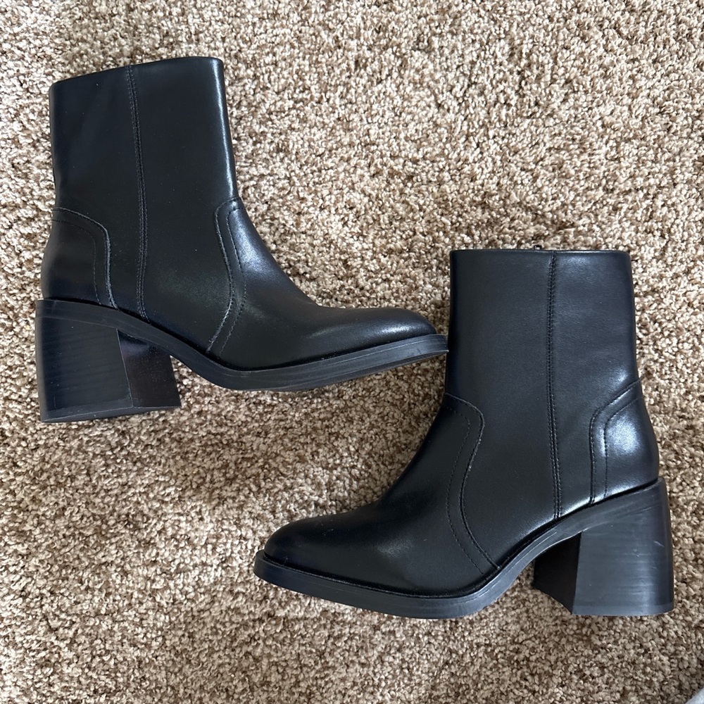 Steve Madden Boots